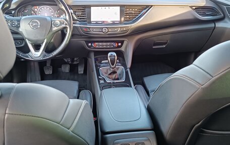 Opel Insignia II рестайлинг, 2018 год, 1 920 000 рублей, 16 фотография