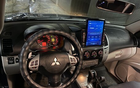 Mitsubishi Pajero Sport II рестайлинг, 2011 год, 1 720 000 рублей, 12 фотография