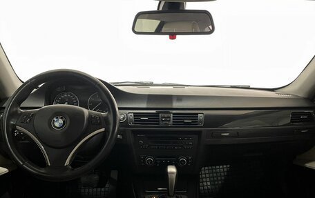 BMW 3 серия, 2010 год, 1 149 900 рублей, 11 фотография