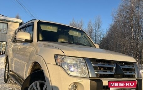 Mitsubishi Pajero IV, 2013 год, 2 100 000 рублей, 2 фотография