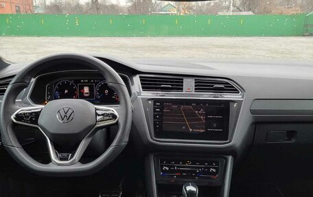 Volkswagen Tiguan II, 2021 год, 5 200 000 рублей, 8 фотография