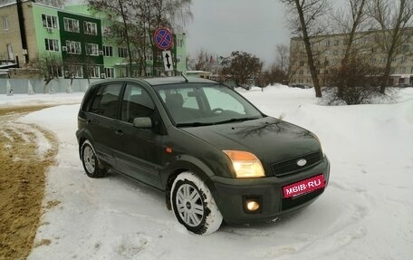 Ford Fusion I, 2006 год, 520 000 рублей, 2 фотография