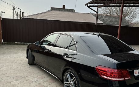 Mercedes-Benz E-Класс, 2013 год, 2 100 000 рублей, 4 фотография
