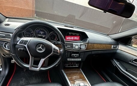 Mercedes-Benz E-Класс, 2013 год, 2 100 000 рублей, 8 фотография