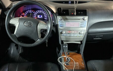 Toyota Camry, 2011 год, 1 365 000 рублей, 4 фотография