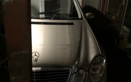 Mercedes-Benz E-Класс AMG, 2003 год, 1 900 000 рублей, 9 фотография