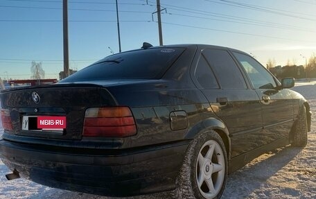 BMW 3 серия, 1993 год, 450 000 рублей, 4 фотография