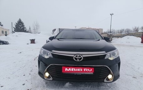 Toyota Camry, 2015 год, 2 250 000 рублей, 12 фотография