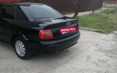 Audi A4, 2000 год, 400 000 рублей, 4 фотография