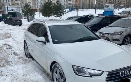 Audi A4, 2019 год, 1 999 000 рублей, 6 фотография