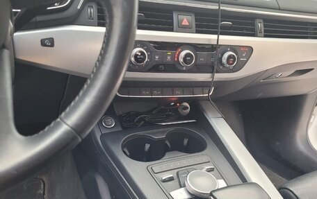 Audi A4, 2019 год, 1 999 000 рублей, 12 фотография