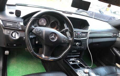 Mercedes-Benz E-Класс, 2010 год, 1 450 000 рублей, 10 фотография