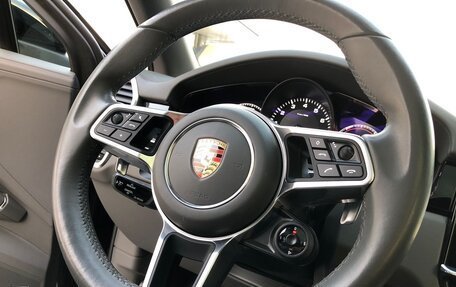 Porsche Cayenne III, 2019 год, 8 899 000 рублей, 11 фотография