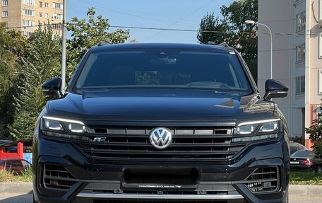 Volkswagen Touareg III, 2019 год, 7 500 000 рублей, 2 фотография