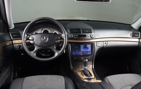 Mercedes-Benz E-Класс, 2007 год, 1 134 000 рублей, 6 фотография