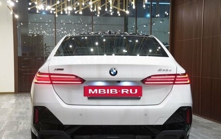 BMW 5 серия, 2023 год, 10 500 000 рублей, 8 фотография