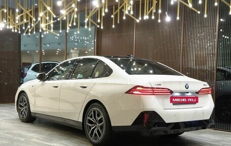 BMW 5 серия, 2023 год, 10 500 000 рублей, 9 фотография