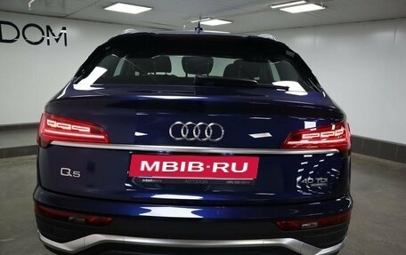 Audi Q5, 2022 год, 7 725 000 рублей, 4 фотография