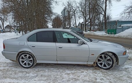BMW 5 серия, 2001 год, 720 000 рублей, 2 фотография