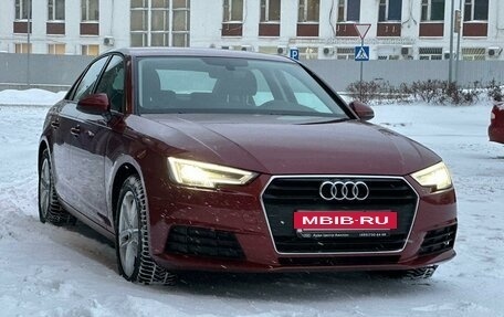 Audi A4, 2019 год, 2 800 000 рублей, 2 фотография