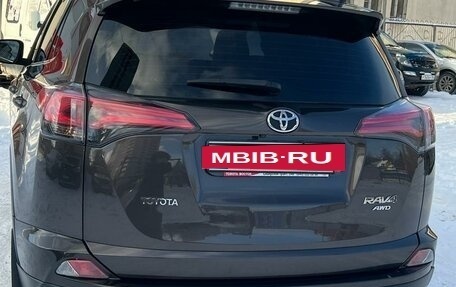 Toyota RAV4, 2019 год, 3 100 000 рублей, 2 фотография