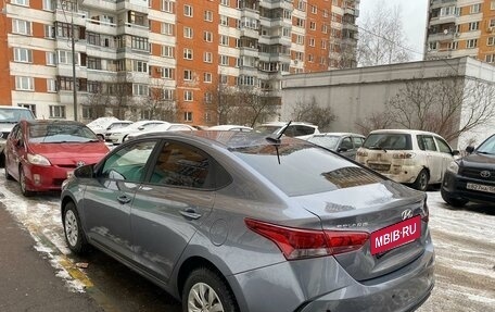 Hyundai Solaris II рестайлинг, 2019 год, 1 273 000 рублей, 2 фотография