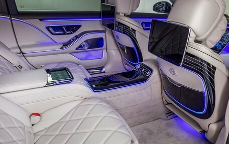 Mercedes-Benz Maybach S-Класс, 2023 год, 37 000 000 рублей, 13 фотография