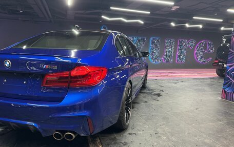 BMW M5, 2019 год, 7 990 000 рублей, 5 фотография