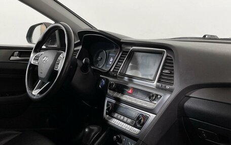 Hyundai Sonata VII, 2018 год, 2 197 000 рублей, 9 фотография