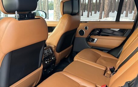 Land Rover Range Rover IV рестайлинг, 2018 год, 9 300 000 рублей, 13 фотография