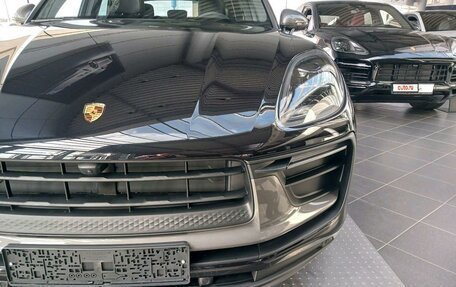 Porsche Macan I рестайлинг, 2023 год, 11 899 000 рублей, 4 фотография
