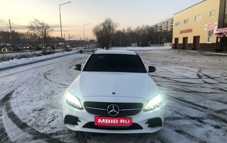 Mercedes-Benz C-Класс, 2018 год, 3 950 000 рублей, 9 фотография