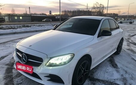 Mercedes-Benz C-Класс, 2018 год, 3 950 000 рублей, 11 фотография