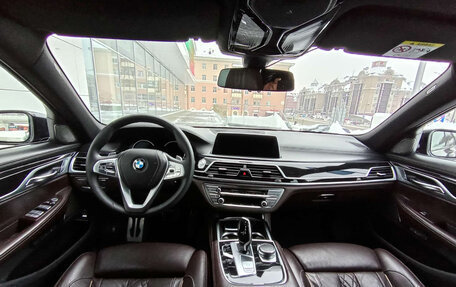 BMW 7 серия, 2016 год, 4 077 000 рублей, 14 фотография