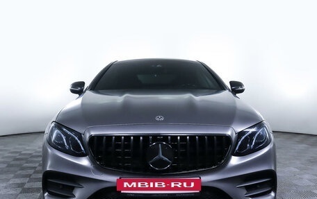 Mercedes-Benz E-Класс, 2019 год, 4 550 000 рублей, 2 фотография