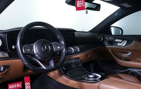 Mercedes-Benz E-Класс, 2019 год, 4 550 000 рублей, 16 фотография