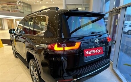 Toyota Land Cruiser, 2023 год, 15 120 000 рублей, 4 фотография