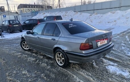 BMW 3 серия, 1993 год, 300 000 рублей, 2 фотография