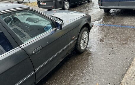 BMW 5 серия, 1991 год, 450 000 рублей, 31 фотография