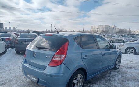 Hyundai i30 I, 2011 год, 900 000 рублей, 2 фотография