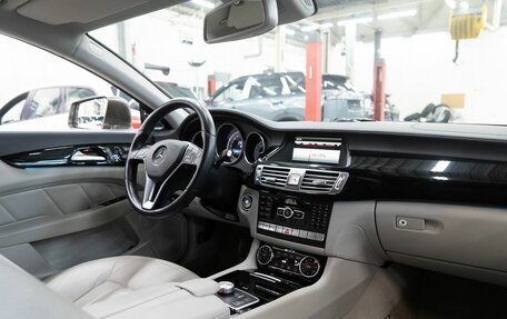 Mercedes-Benz CLS, 2013 год, 2 749 000 рублей, 19 фотография