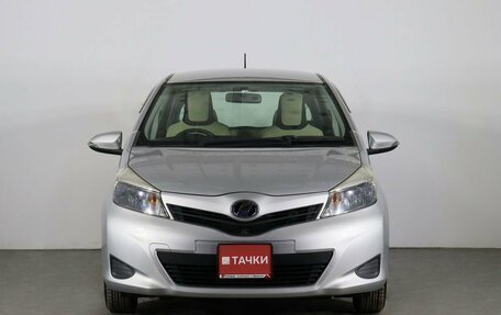 Toyota Vitz, 2012 год, 899 000 рублей, 3 фотография