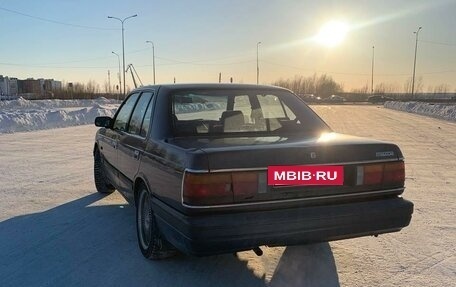 Mazda 929, 1987 год, 280 000 рублей, 4 фотография