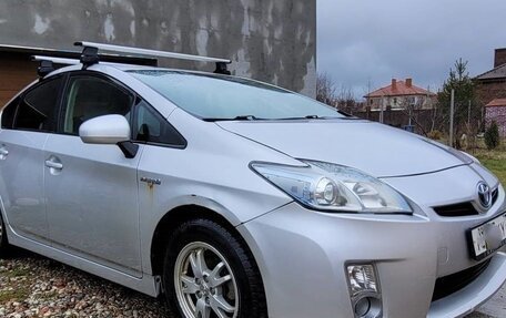 Toyota Prius, 2009 год, 1 050 000 рублей, 4 фотография