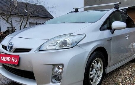 Toyota Prius, 2009 год, 1 050 000 рублей, 3 фотография