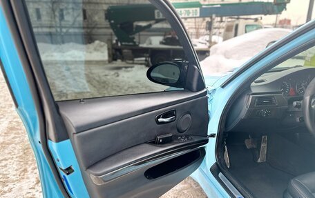 BMW 3 серия, 2005 год, 1 600 000 рублей, 24 фотография