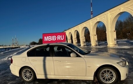 BMW 3 серия, 2010 год, 950 000 рублей, 3 фотография