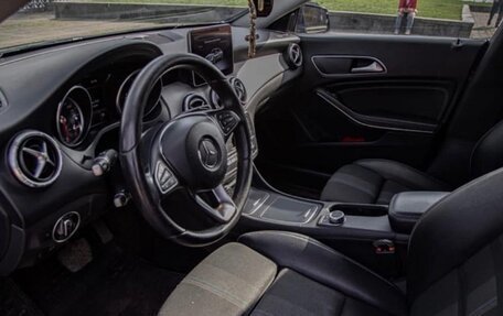 Mercedes-Benz CLA, 2018 год, 2 150 000 рублей, 12 фотография