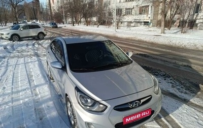 Hyundai Solaris II рестайлинг, 2011 год, 730 000 рублей, 1 фотография
