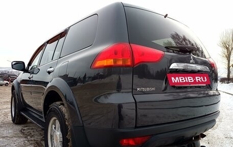 Mitsubishi Pajero Sport II рестайлинг, 2013 год, 1 980 000 рублей, 6 фотография